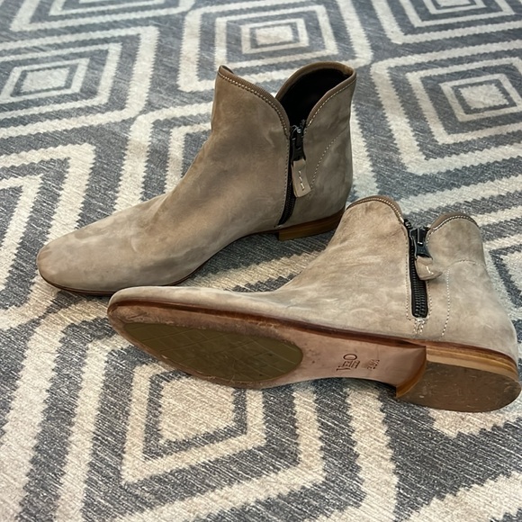 Bernardo “Frankie” Suede Leather Ankle Boots - Picture 4 of 6